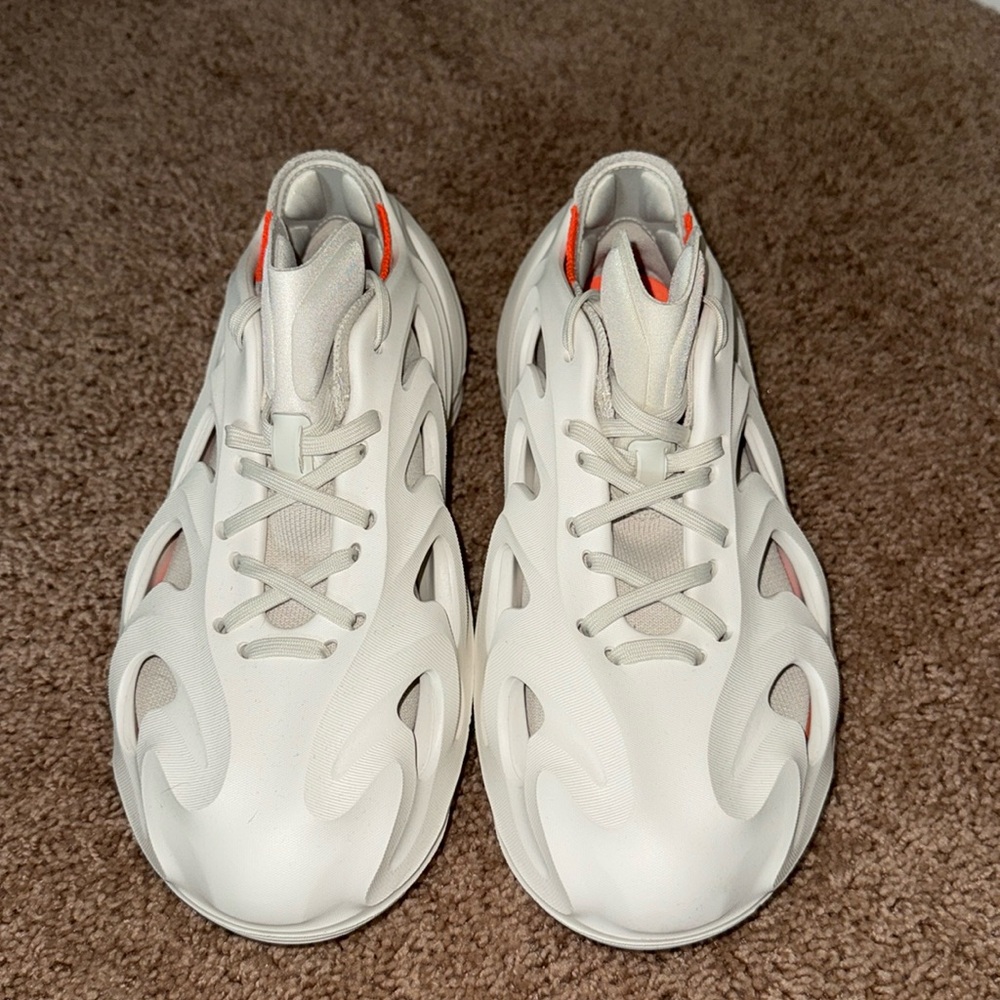 Adidas adiFOM Q 
SIZE 8.5 Mens 
Color Off-White
100% authentic NO BOX